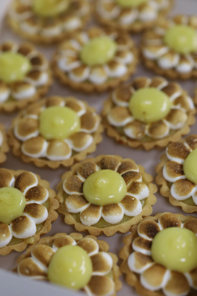 Lemon Meringue Tart 3 inch