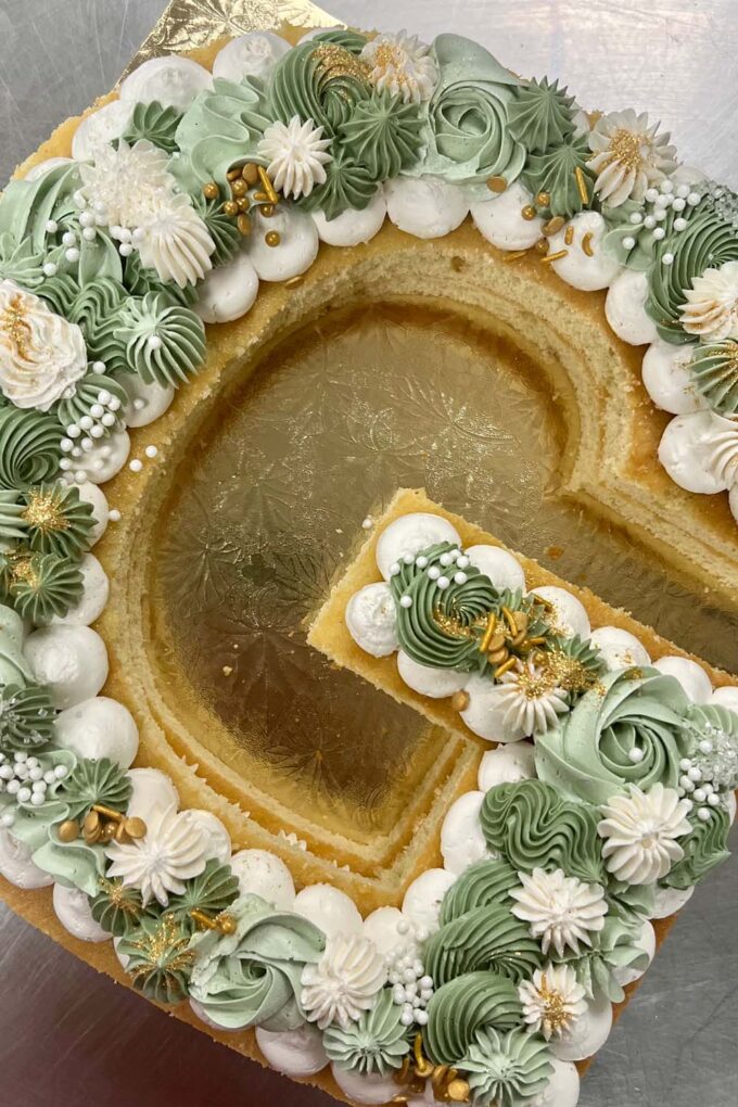 Letter Cake G