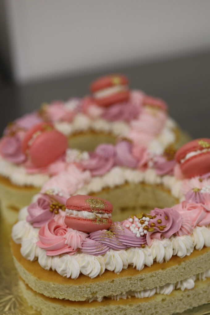 Number Cake 8